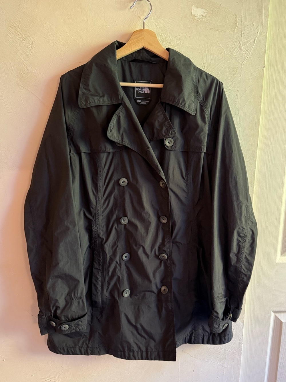 The North Face HyVent Women's Black Double Breasted Trench Rain Jacket XL